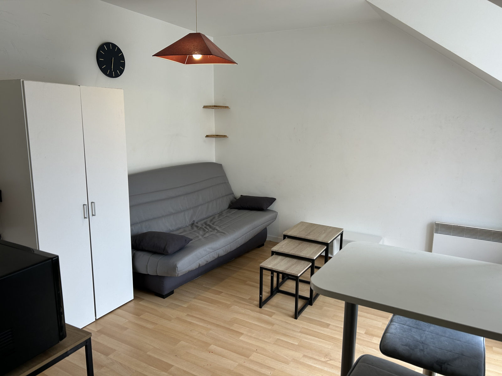 Image_2, Studio, Limay, ref :684