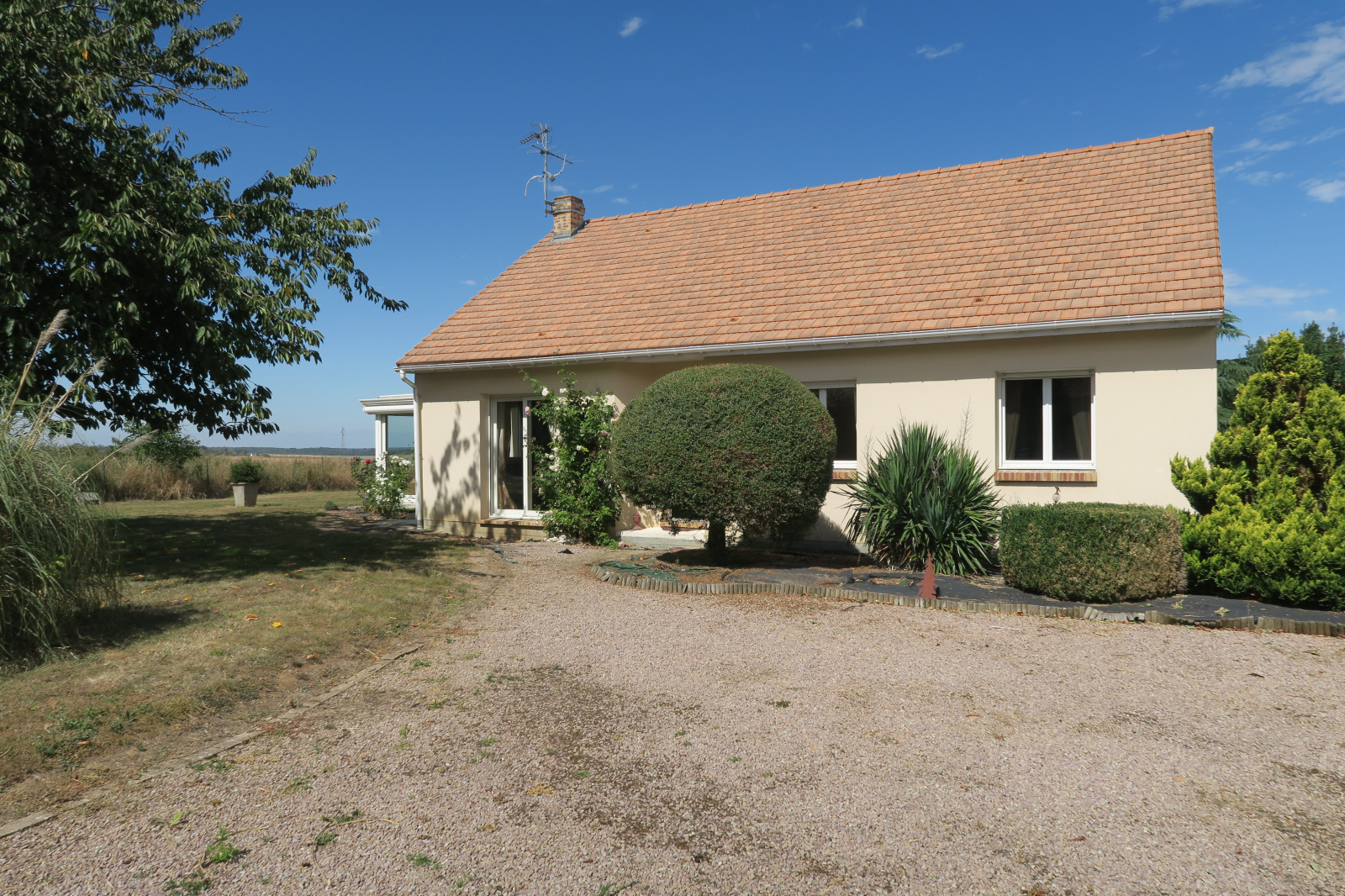 Image_1, Maison, Cravent, ref :636