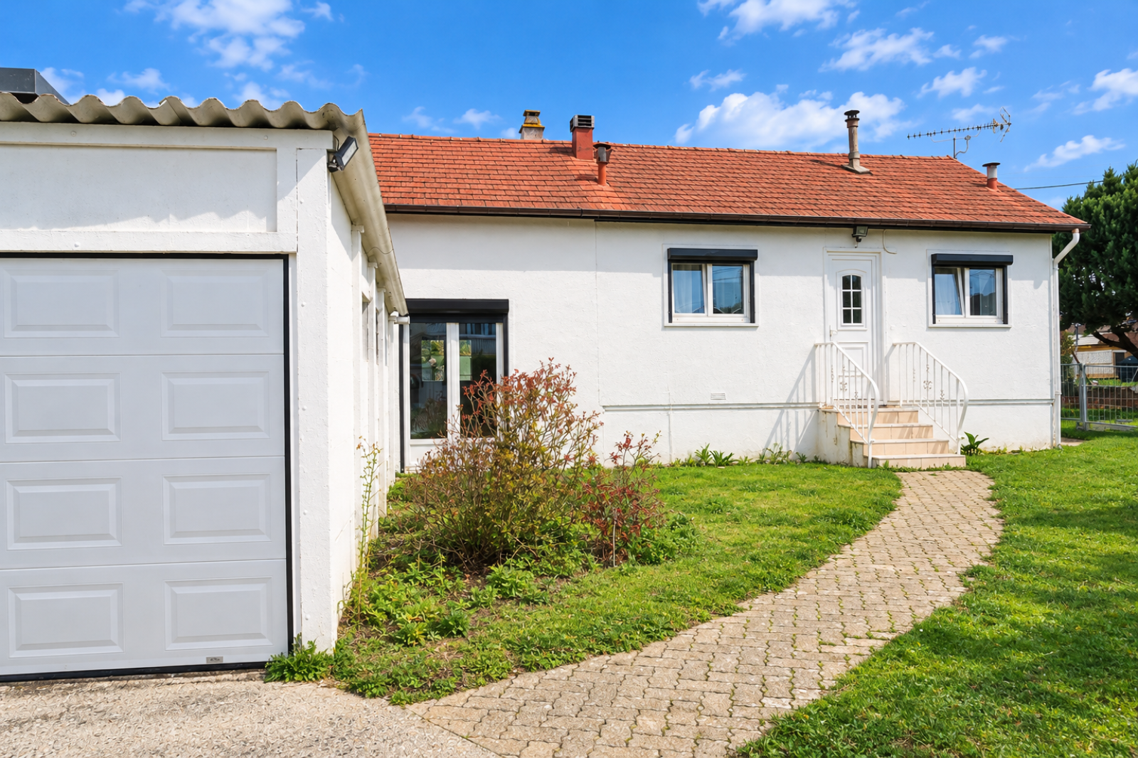 Image_1, Maison, La Villeneuve-en-Chevrie, ref :757